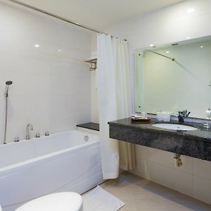 Executive King Room